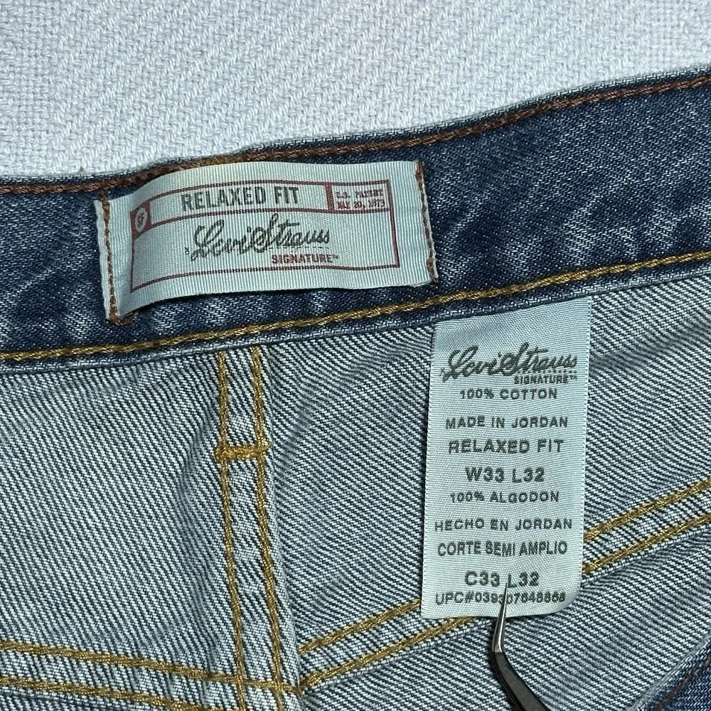 Vintage Y2K‎ Levi's Signature Relaxed Fit Jeans Mens 33x32 Straight Medium Wash